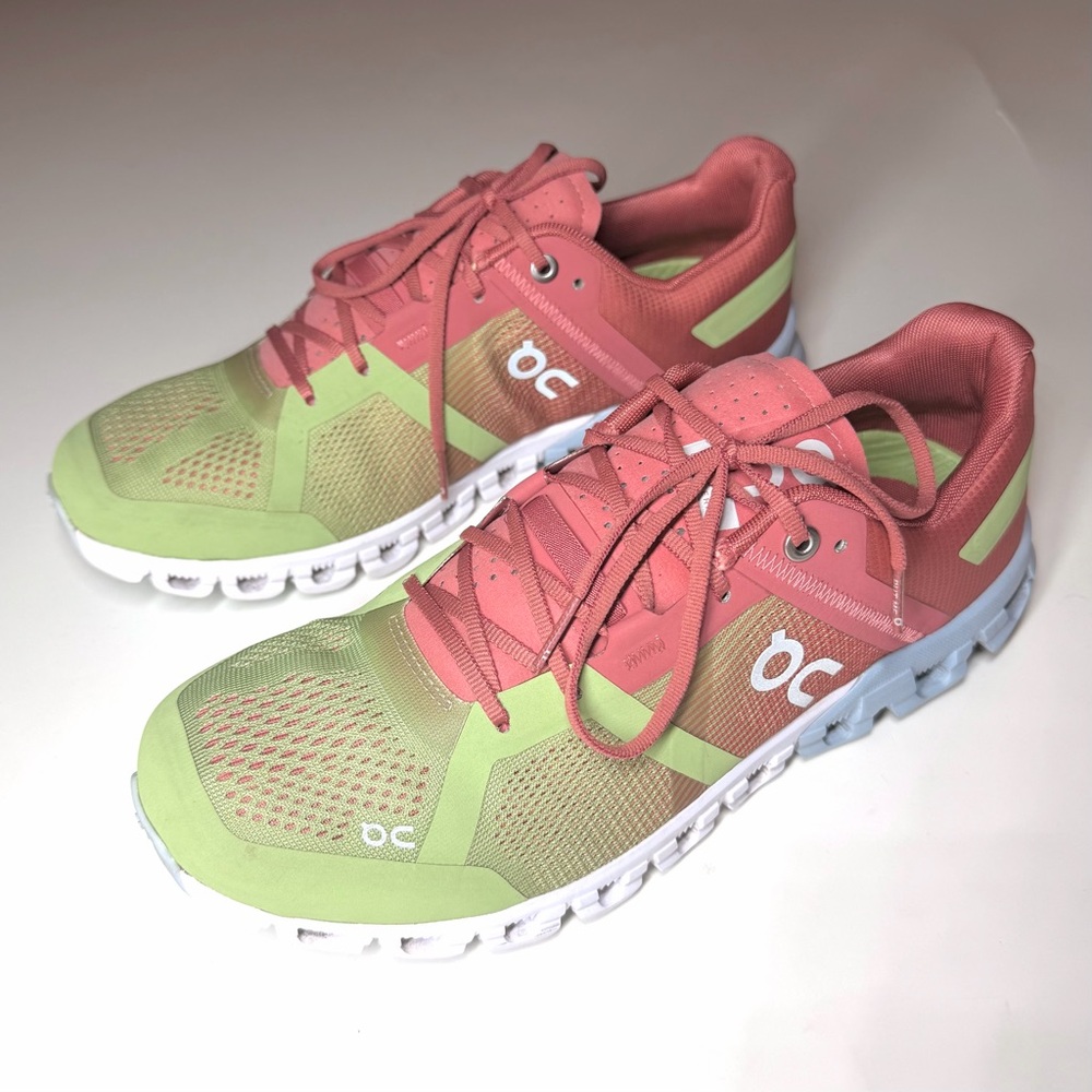 On Cloud Women’s Cloudflow Swiss Engineering Runn… - image 6